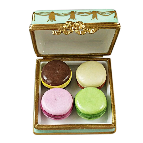 Rochard Square Box with Macarons De Paris