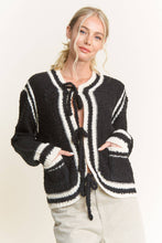 Load image into Gallery viewer, Black Contrast Sweater