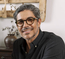 Load image into Gallery viewer, Asher (Blue Light)