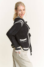 Load image into Gallery viewer, Black Contrast Sweater