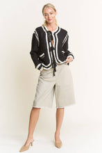 Load image into Gallery viewer, Black Contrast Sweater