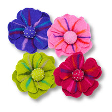 Load image into Gallery viewer, Big Flower With Beads Hair Band