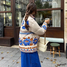 Load image into Gallery viewer, BLUE FLOWER PRINT ZIP-UP QUILTED JACKET