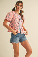 Load image into Gallery viewer, Cutie Floral Tie Front Top
