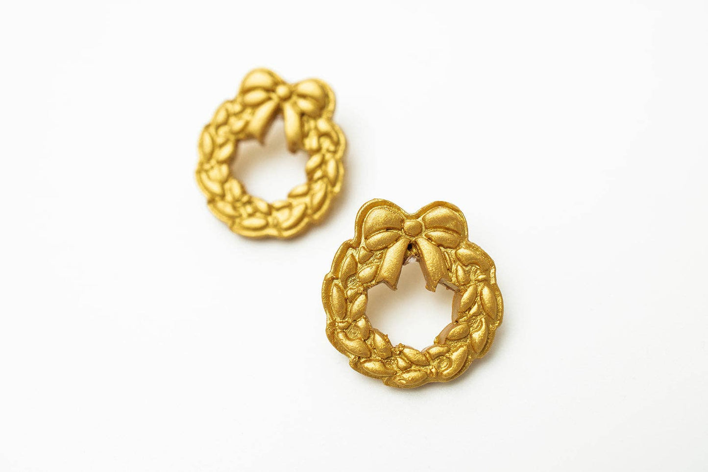 Wreath Studs
