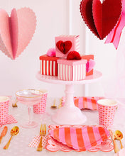 Load image into Gallery viewer, VAL1110 - Hearts Party Cup
