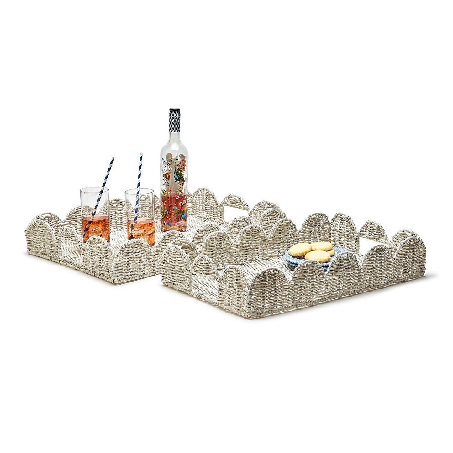 Scalloped Edge All Weather Wicker Rectangle Serving Tray