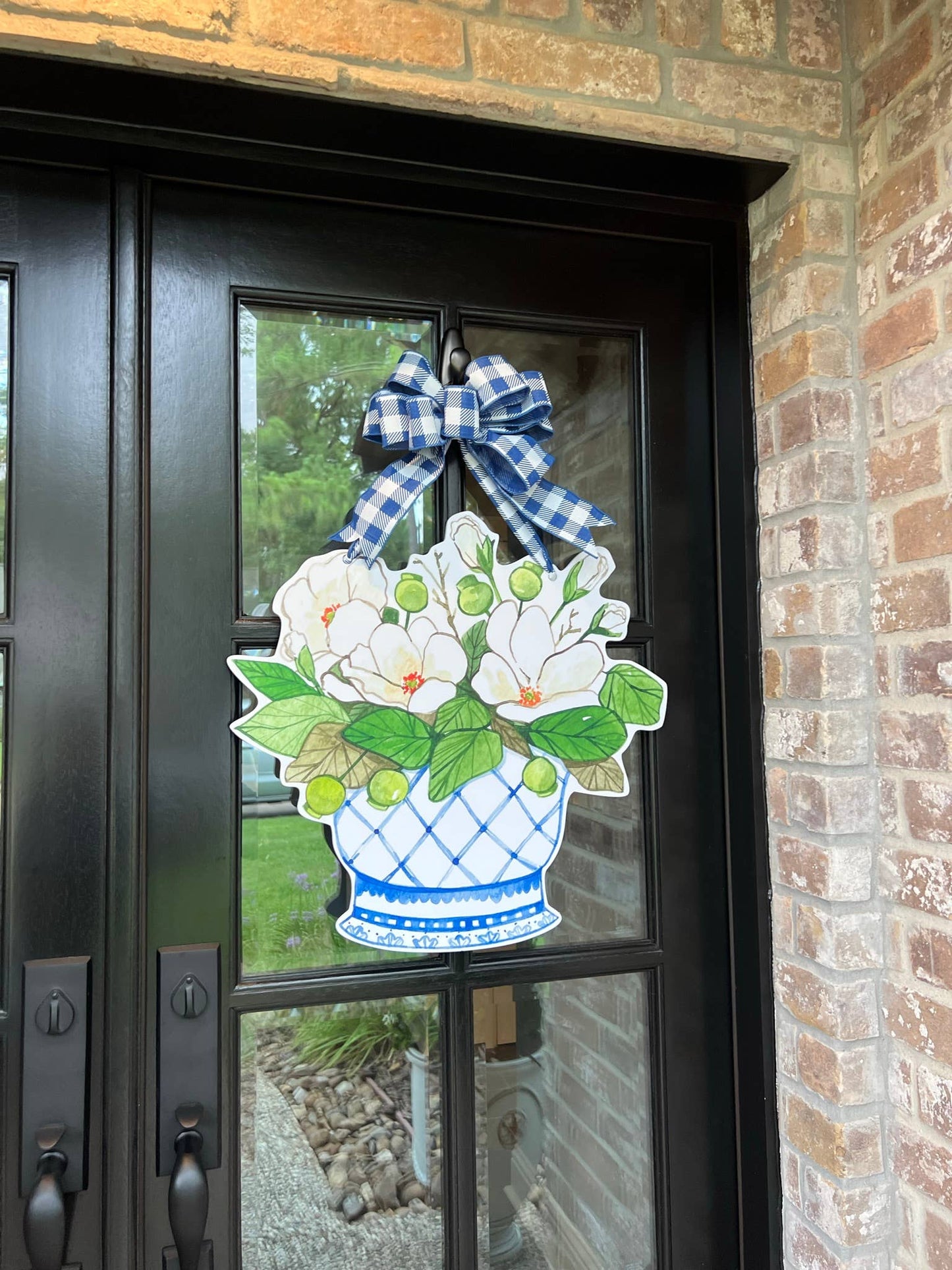 Lacey Magnolia Vase Door Hanger: Royal Blue and White Gingham