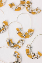 Load image into Gallery viewer, Yellow Marble Statement Threader Earrings
