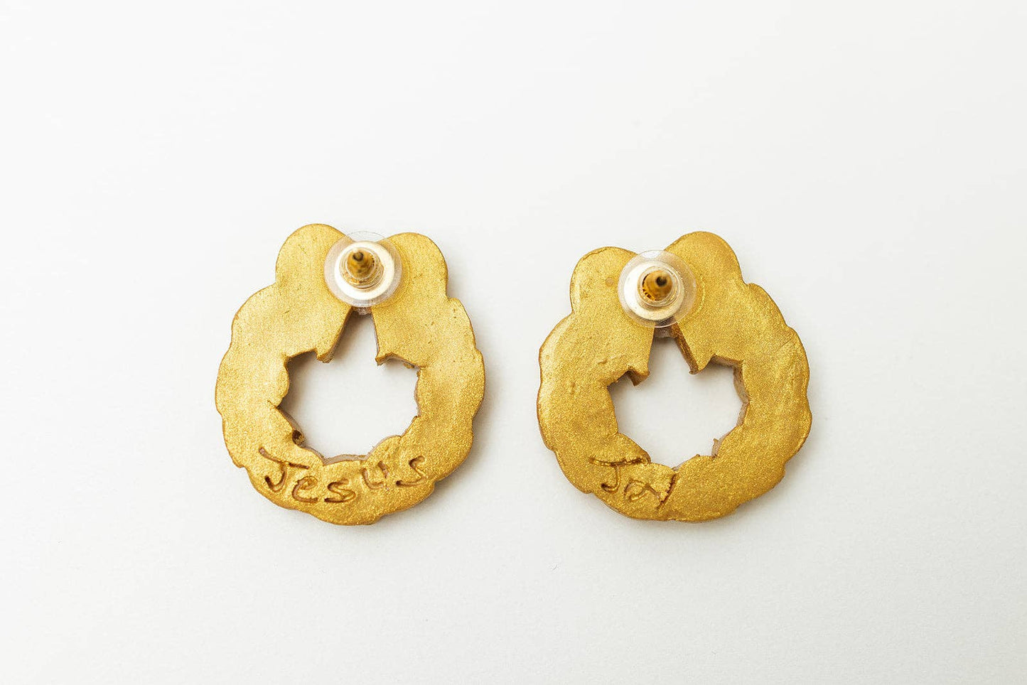 Wreath Studs