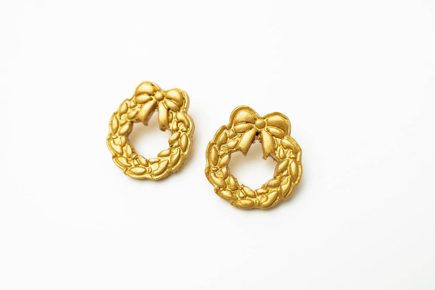 Wreath Studs