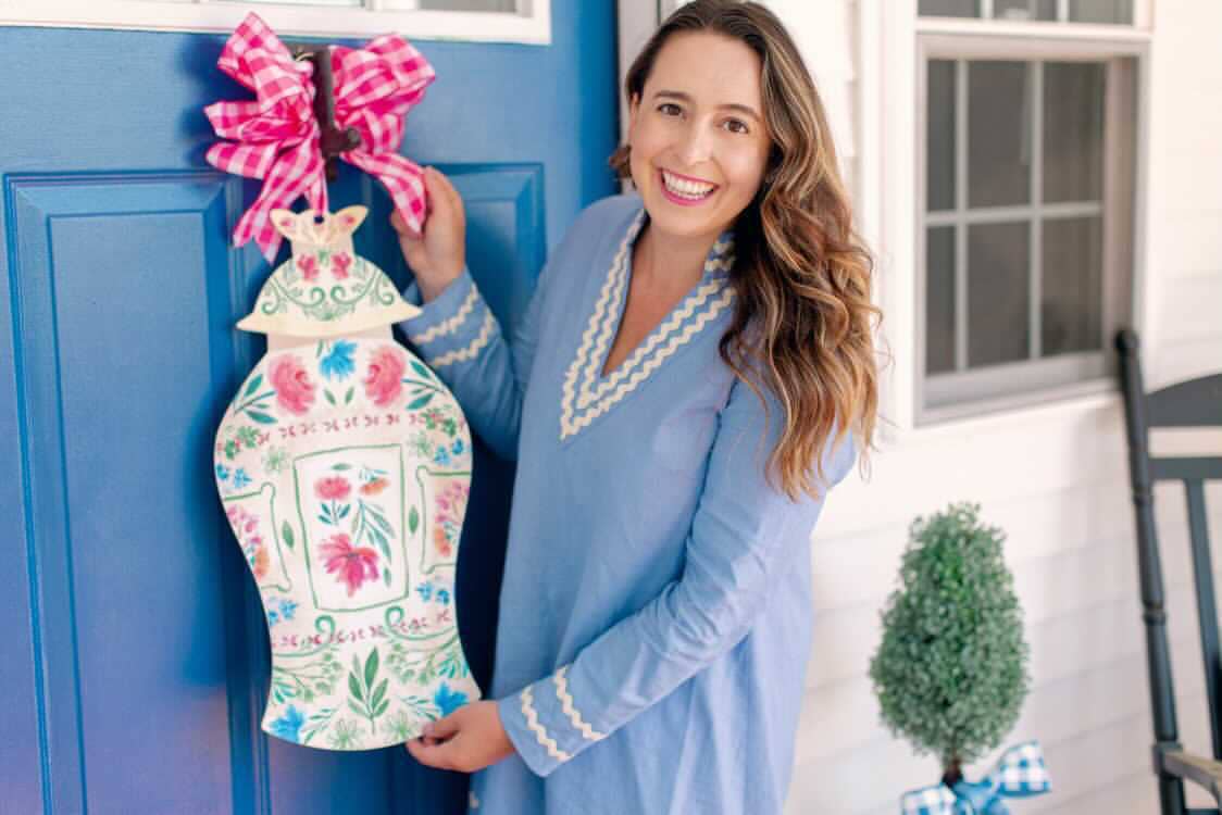 Rose Marie Ginger Jar Door Hanger: Hot pink and white gingham