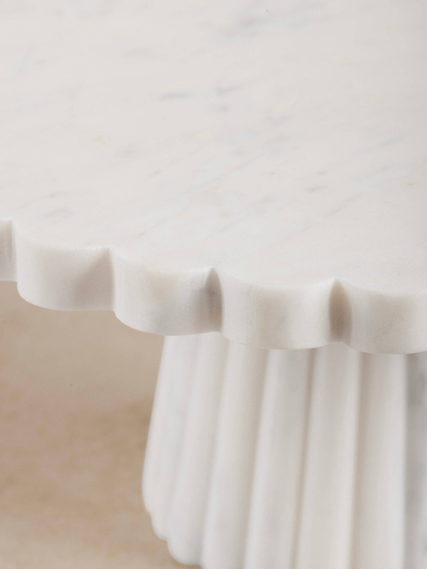 Bobby Cake Stand - 10" D x 6" H