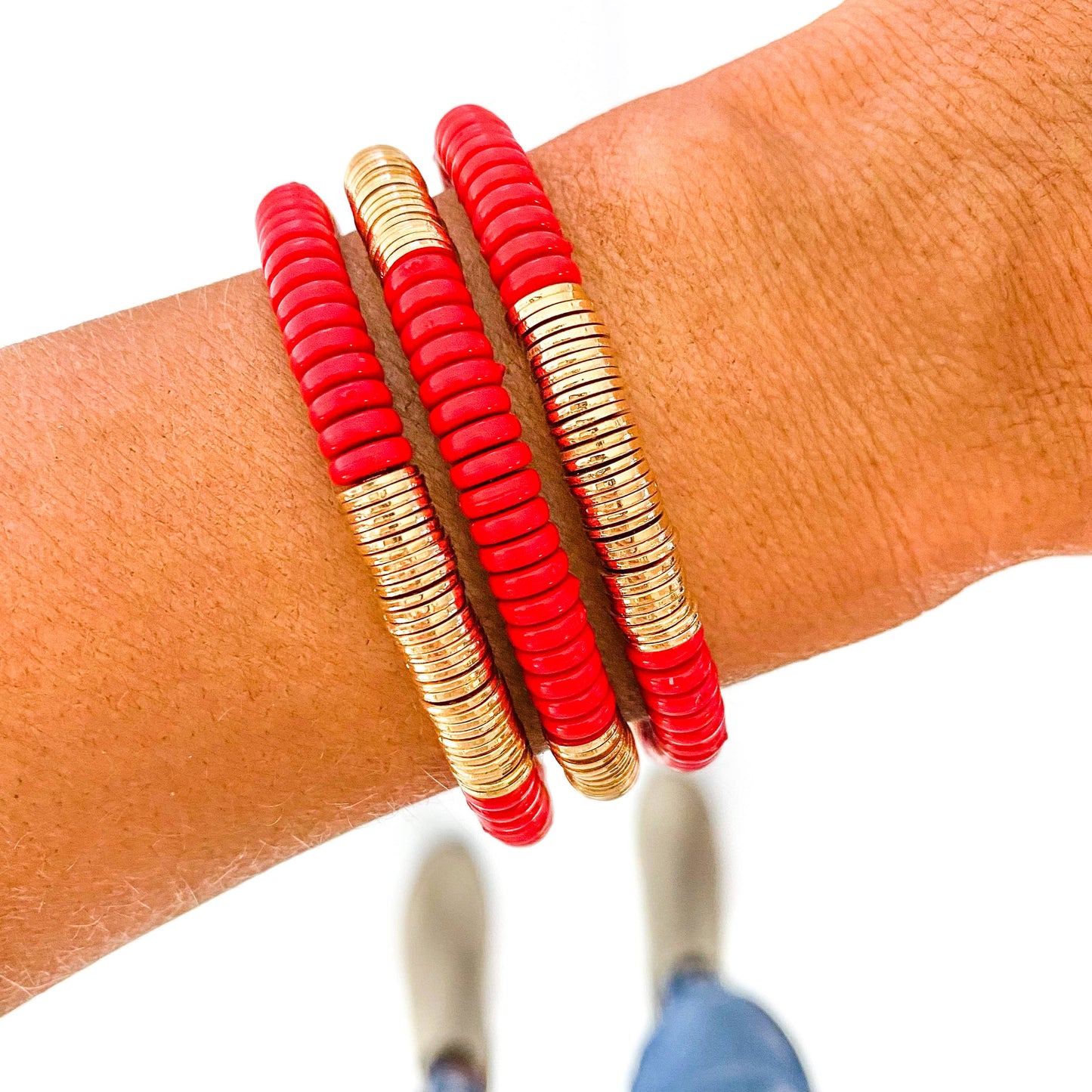 Red Pink Ivory Acrylic Disc Bracelet: Clear Dark Pink