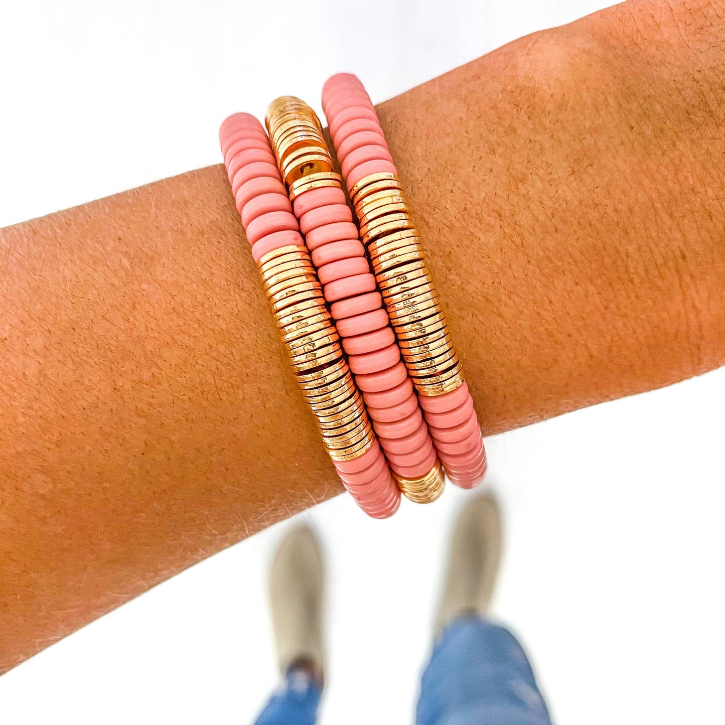 Red Pink Ivory Acrylic Disc Bracelet: Clear Dark Pink
