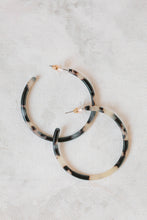 Load image into Gallery viewer, Skinny Blonde Tortoise Hoop Earrings
